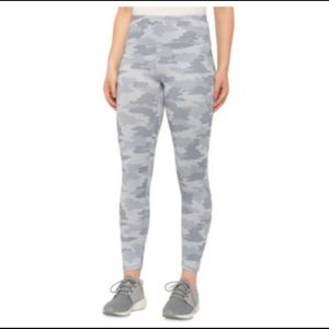 Kyodan light gray Camo mid rise leggings sport XS